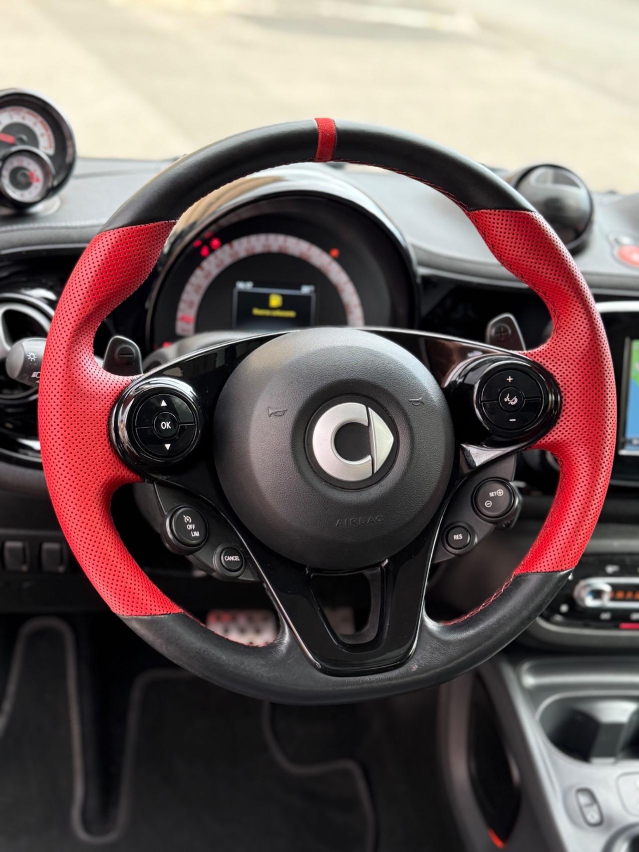 Smart ForTwo 90 0.9 Turbo twinamic Pure Black