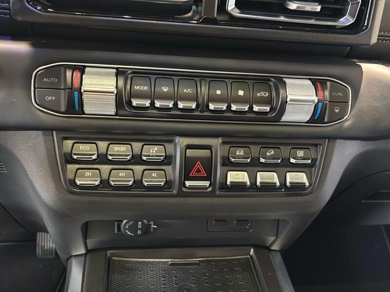 EMC 212 2.0T GDI Officier 4WD AT