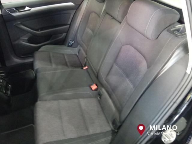 VOLKSWAGEN Passat Variant 1.6 TDI SCR DSG Business BMT 88kw