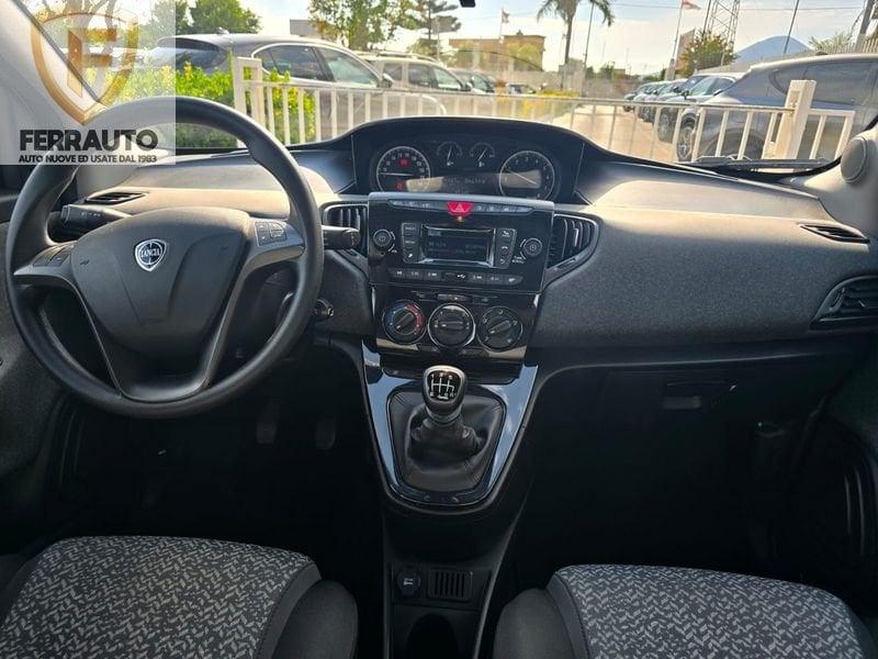 LANCIA Y 1.0HYBRID 71CV GOLD PLUS
