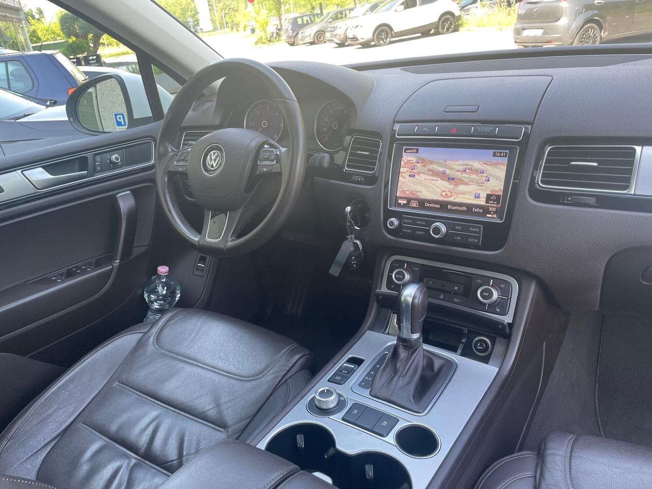 Volkswagen Touareg 3.0 TDI 262 CV *pelle*Automatik*Tetto*Pelle