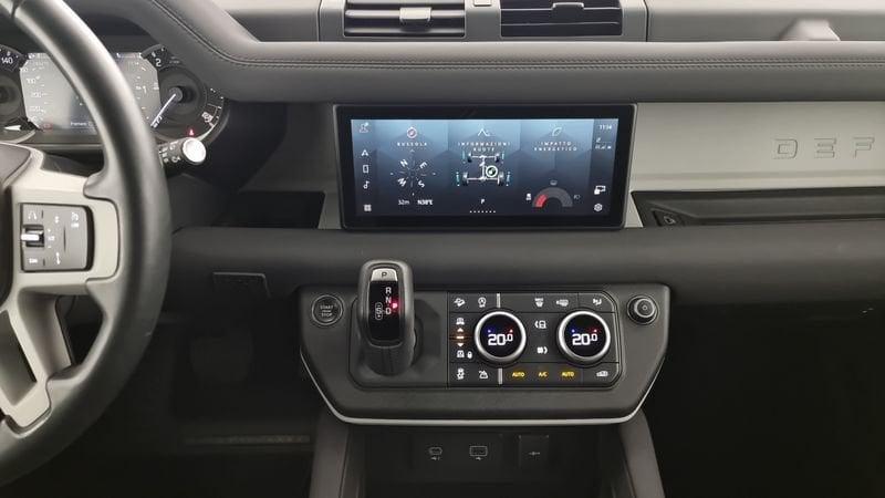 Land Rover Defender 110 3.0D I6 200 CV AWD Auto SE