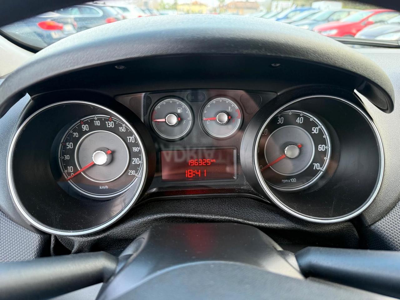 Fiat Punto 1.3 MJT II S&S 85 CV 5 porte ECO Street