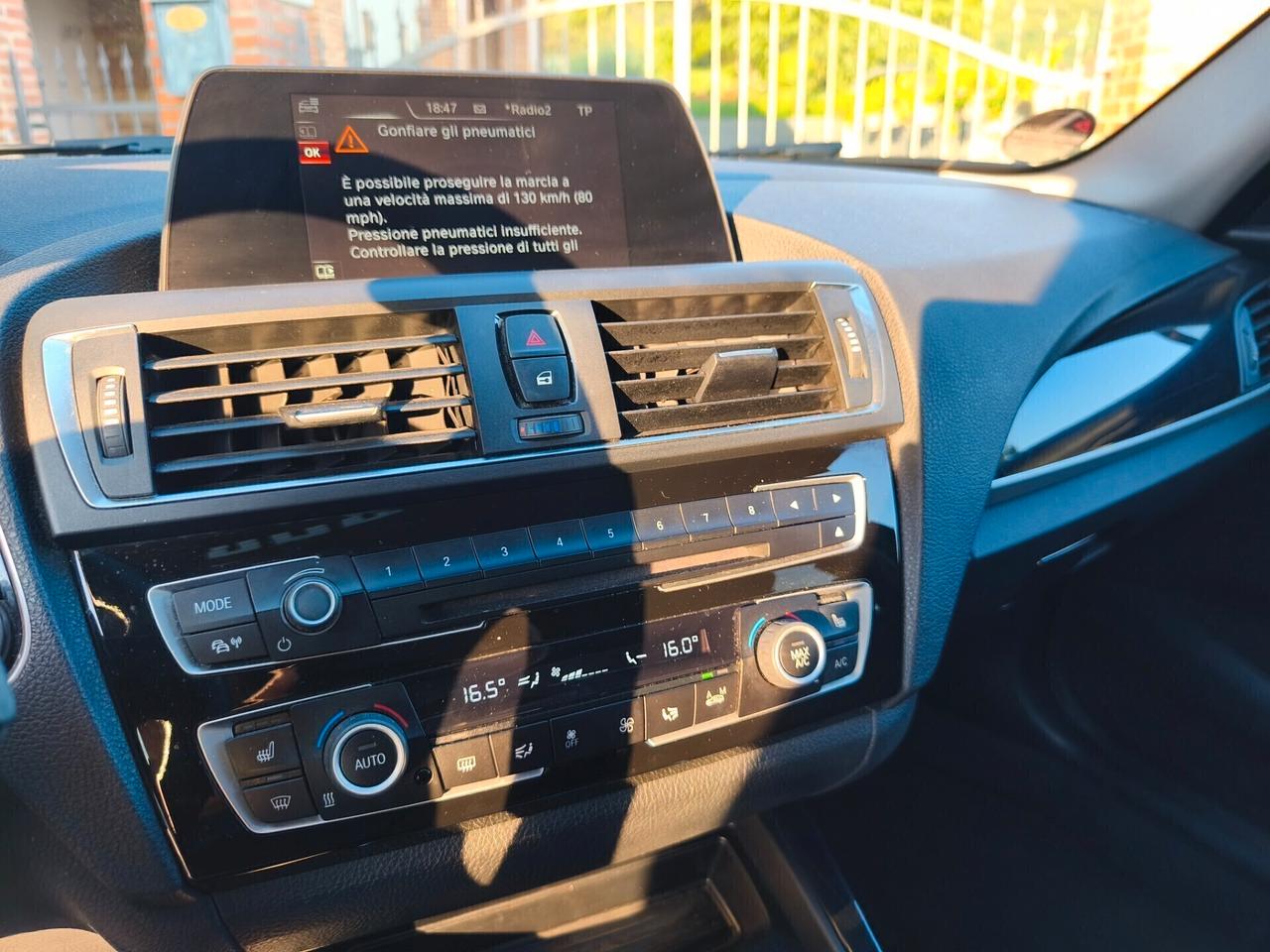 Bmw 118 118d 5p. Urban