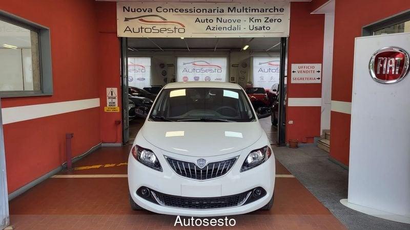 Lancia Ypsilon 1.0 FireFly 5 porte S&S Hybrid Platino