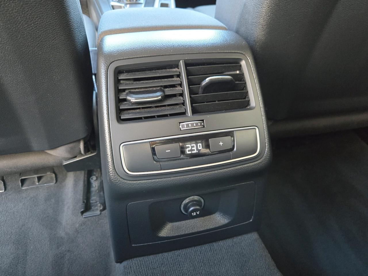 Audi A4 AVANT 2.0 TDI BUSINESS CON + ACCESSORI