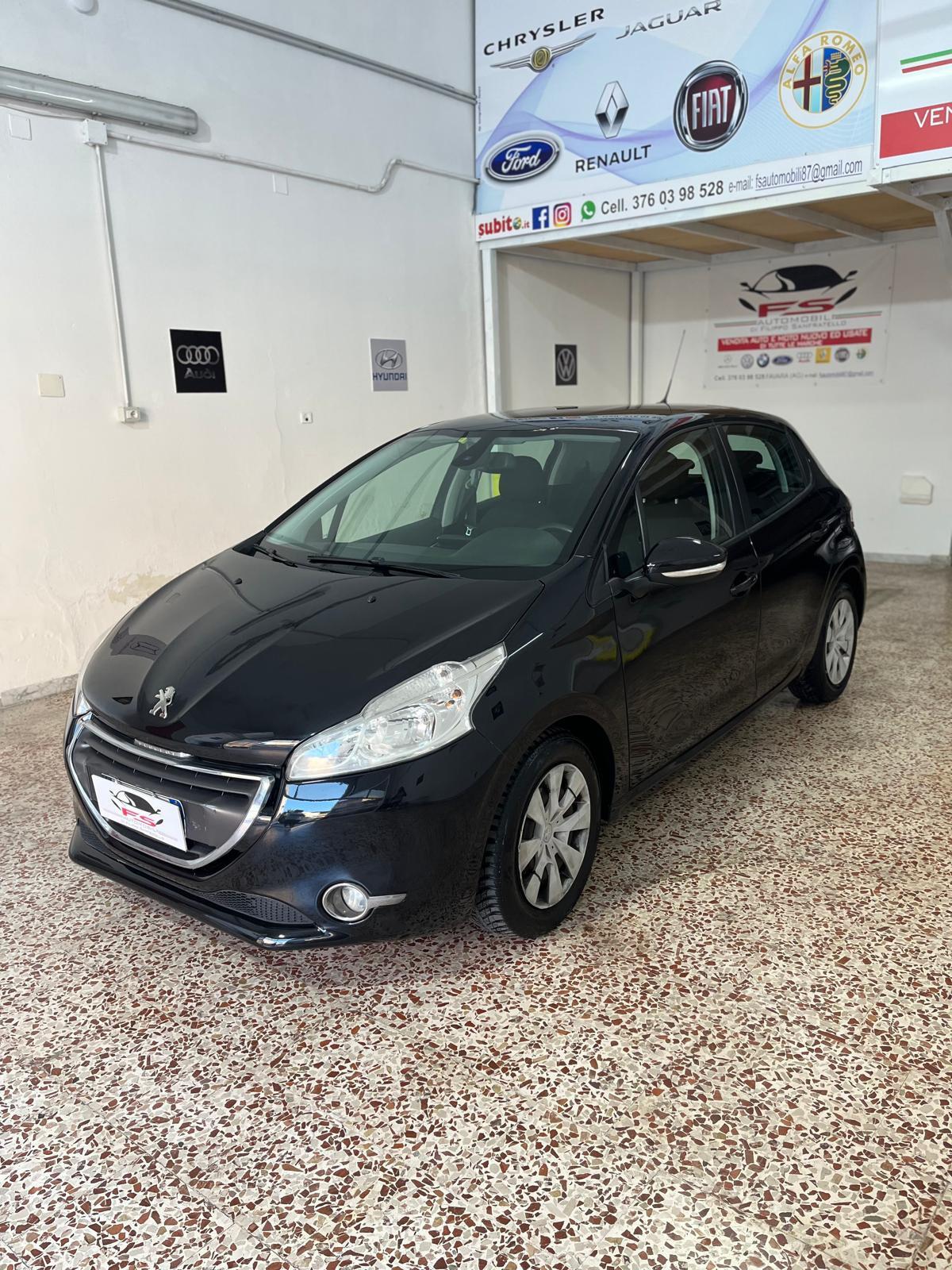 Peugeot 208 1.4 HDi 68 CV 5 porte Access