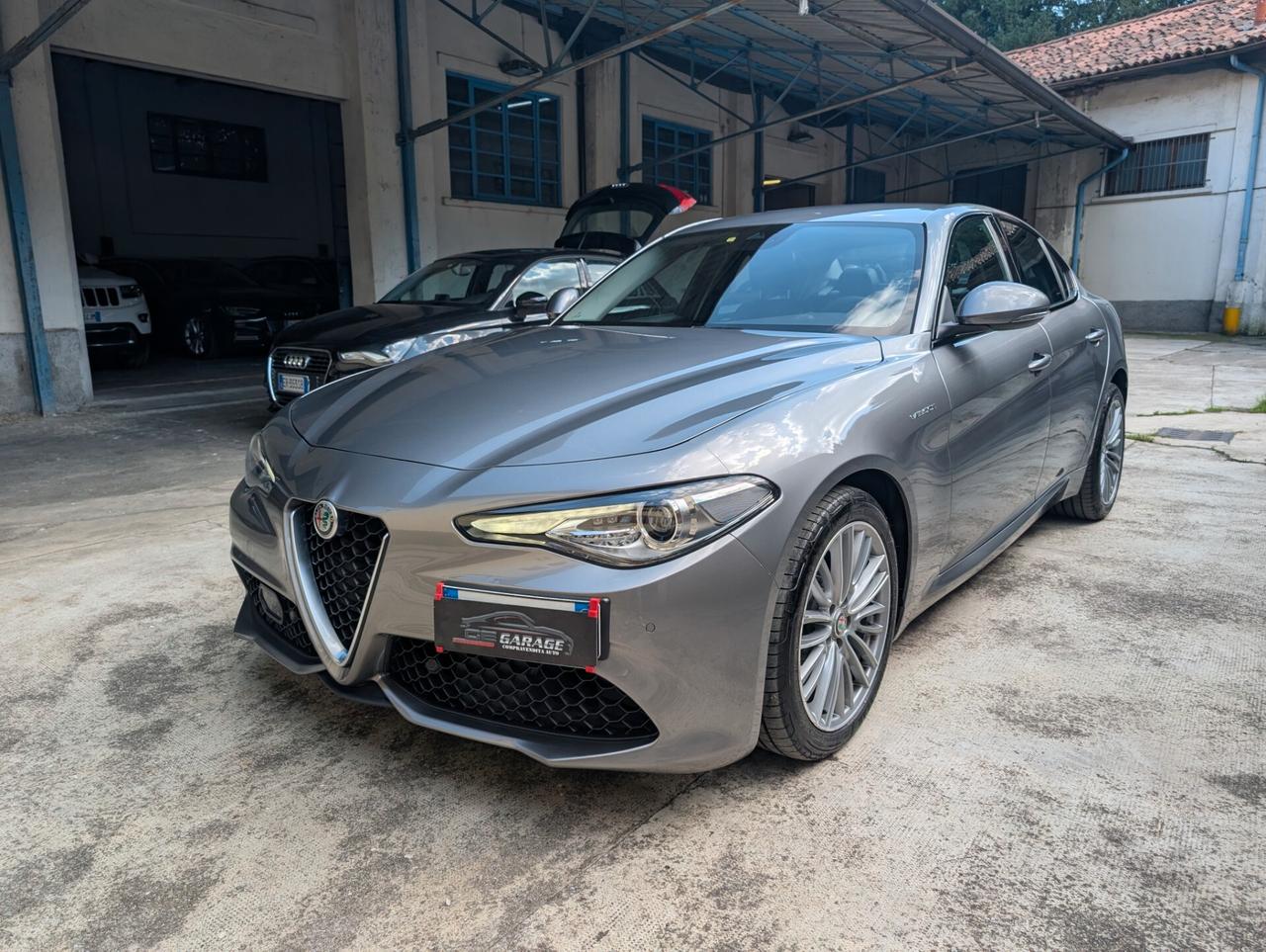 Alfa Romeo Giulia 2.2 Turbodiesel 210 CV AT8 AWD Q4 Veloce