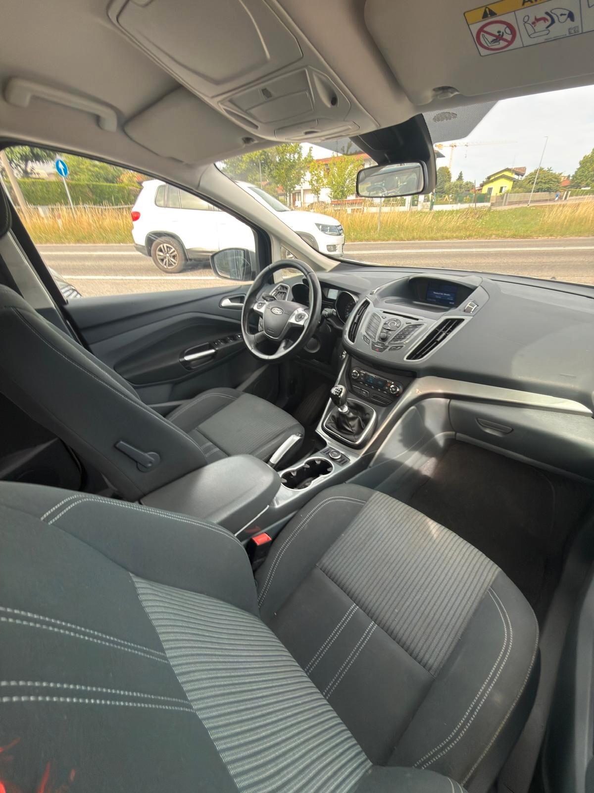 Ford C-Max 1.6 TDCi 115CV Titanium autocarro