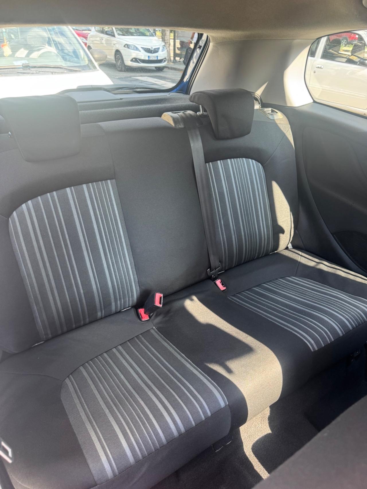 Fiat Punto Evo 1.2 70 cv GPL Bicolore Dynamic