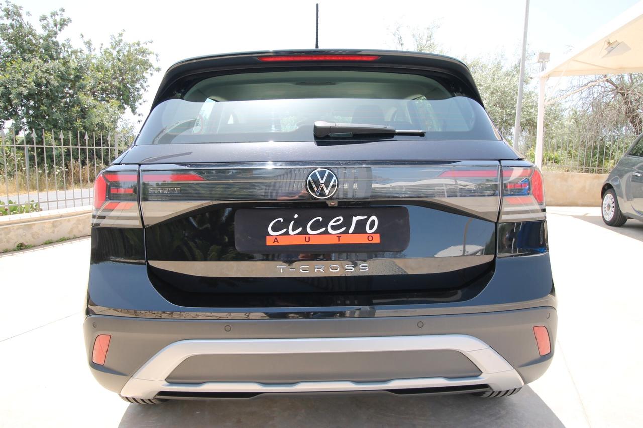 Volkswagen T-Cross 1.0 TSI Life Tech 95 cv|24000km|2024