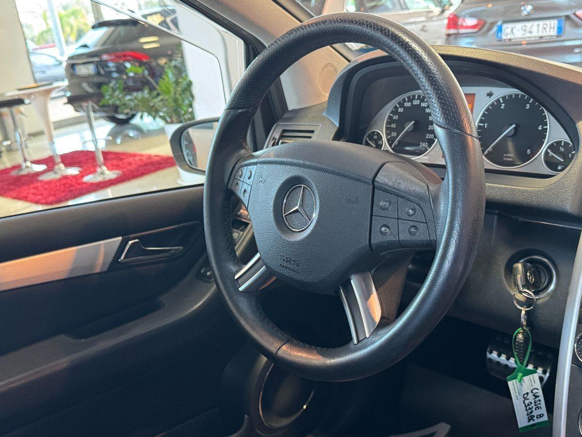 MERCEDES Classe B 180 CDI Sport Auto Solo 110.000km