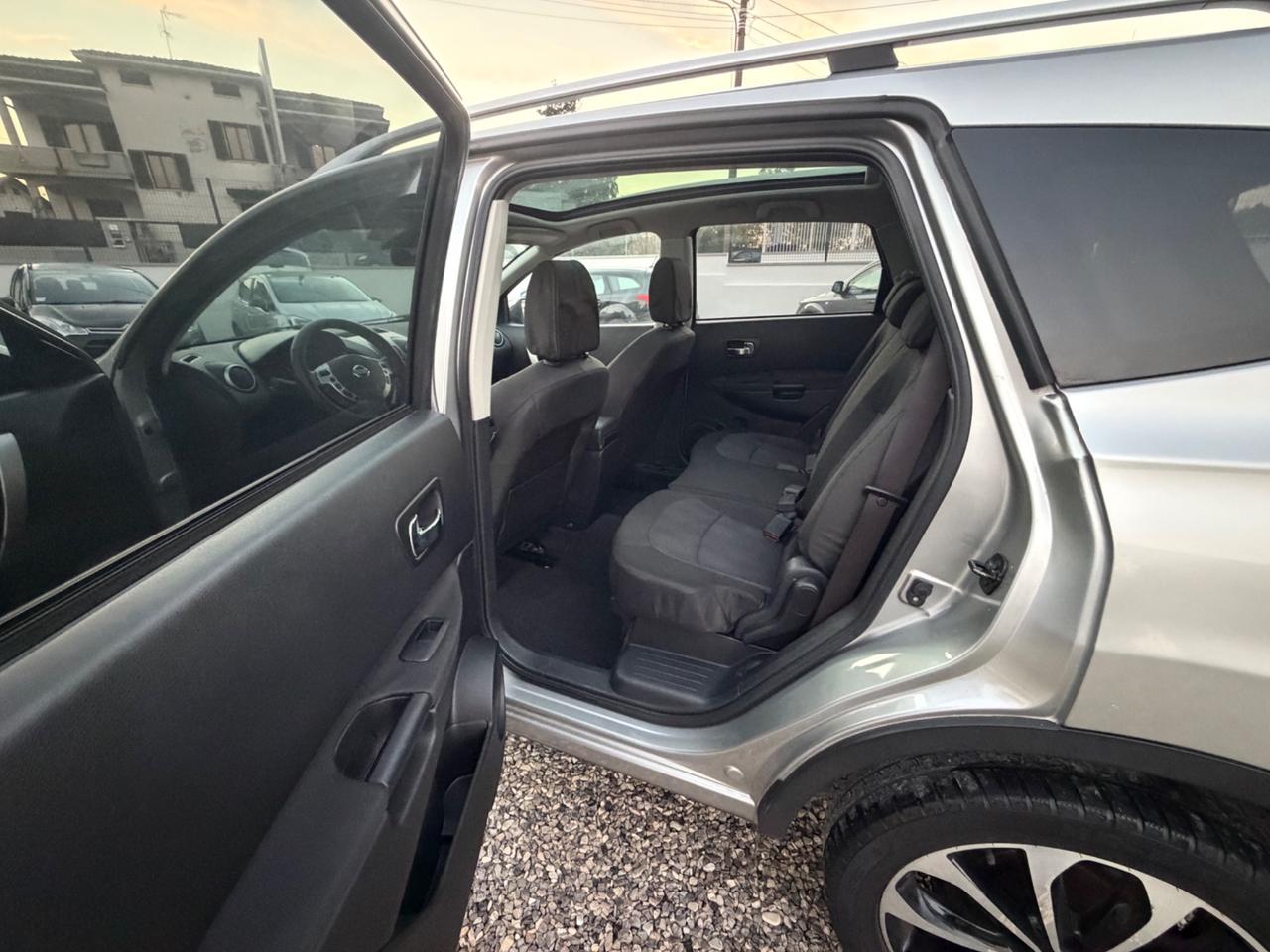 Nissan Qashqai+2 2.0 DCi Acenta 4x4