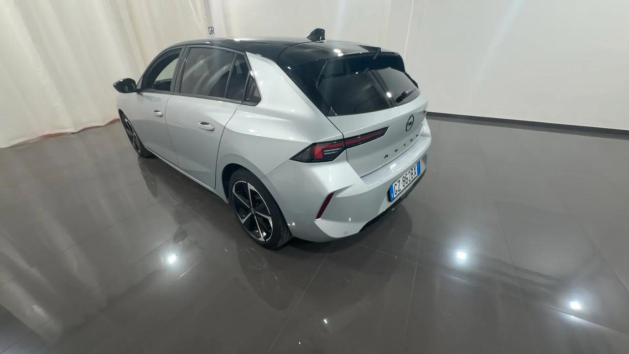 Opel Astra 1.2 Turbo 130 CV GS