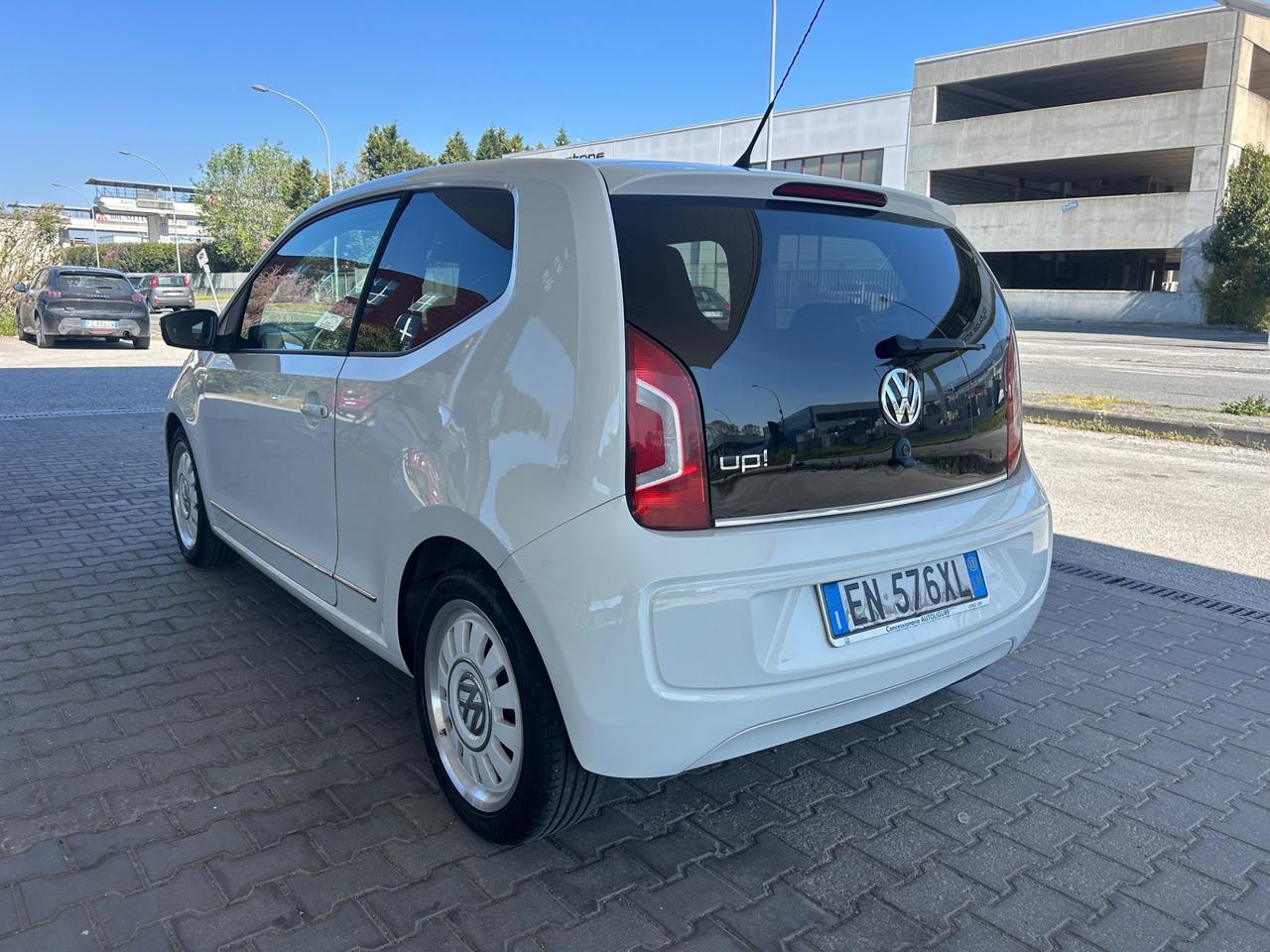 Volkswagen up! 1.0 75 CV 3p. high