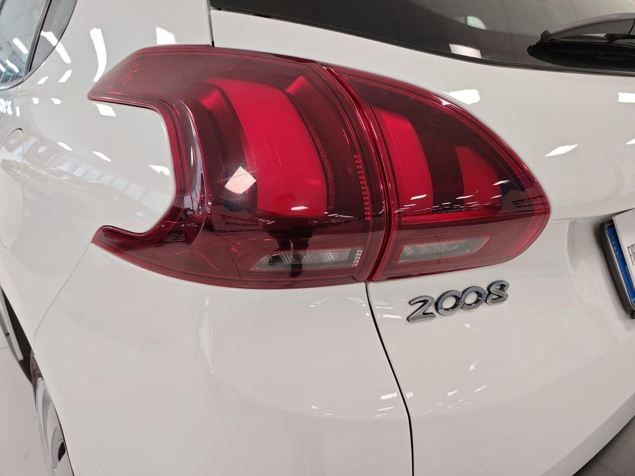 PEUGEOT 2008 1.2 puretech Active 82cv my16