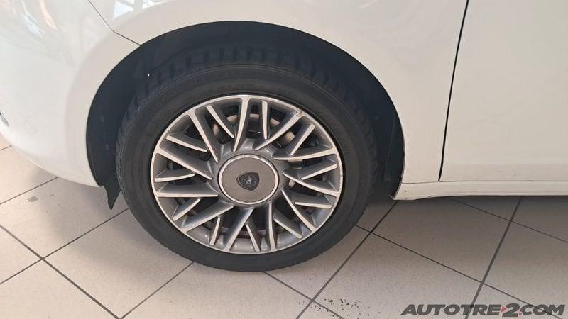 Lancia Ypsilon Ypsilon 1.2 69 CV 5 porte S&S Platinum