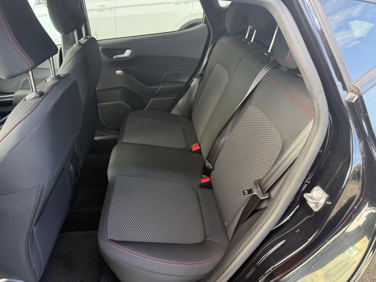 Ford Fiesta 1.0 Ecoboost 5 porte ST-Line