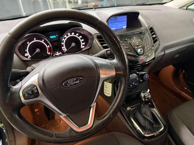 Ford Fiesta 5p 1.5 tdci TITANIUM 75cv E6 NAVI
