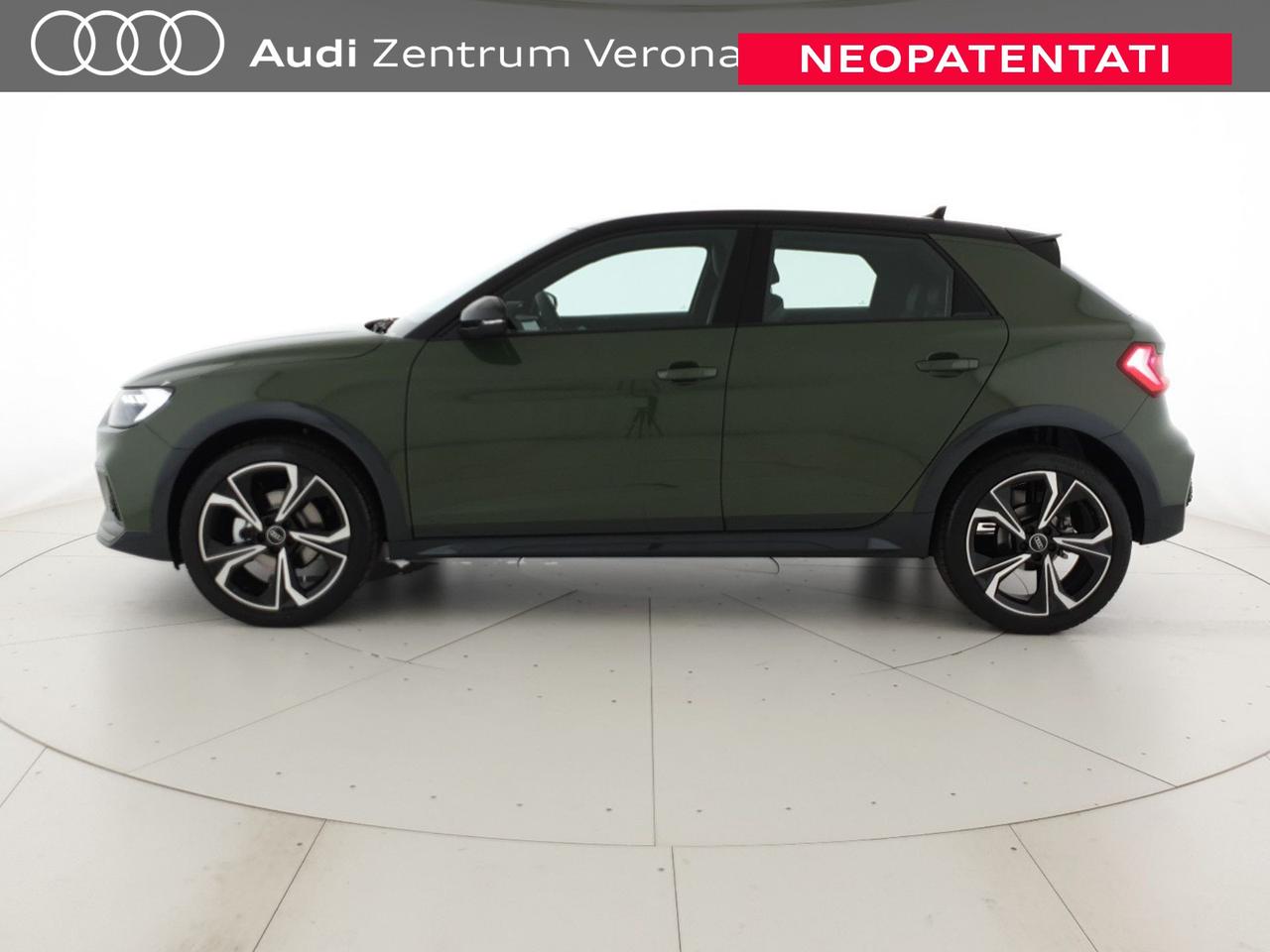 Allstreet 30TFSI 116CV S tronic Identity Contrast