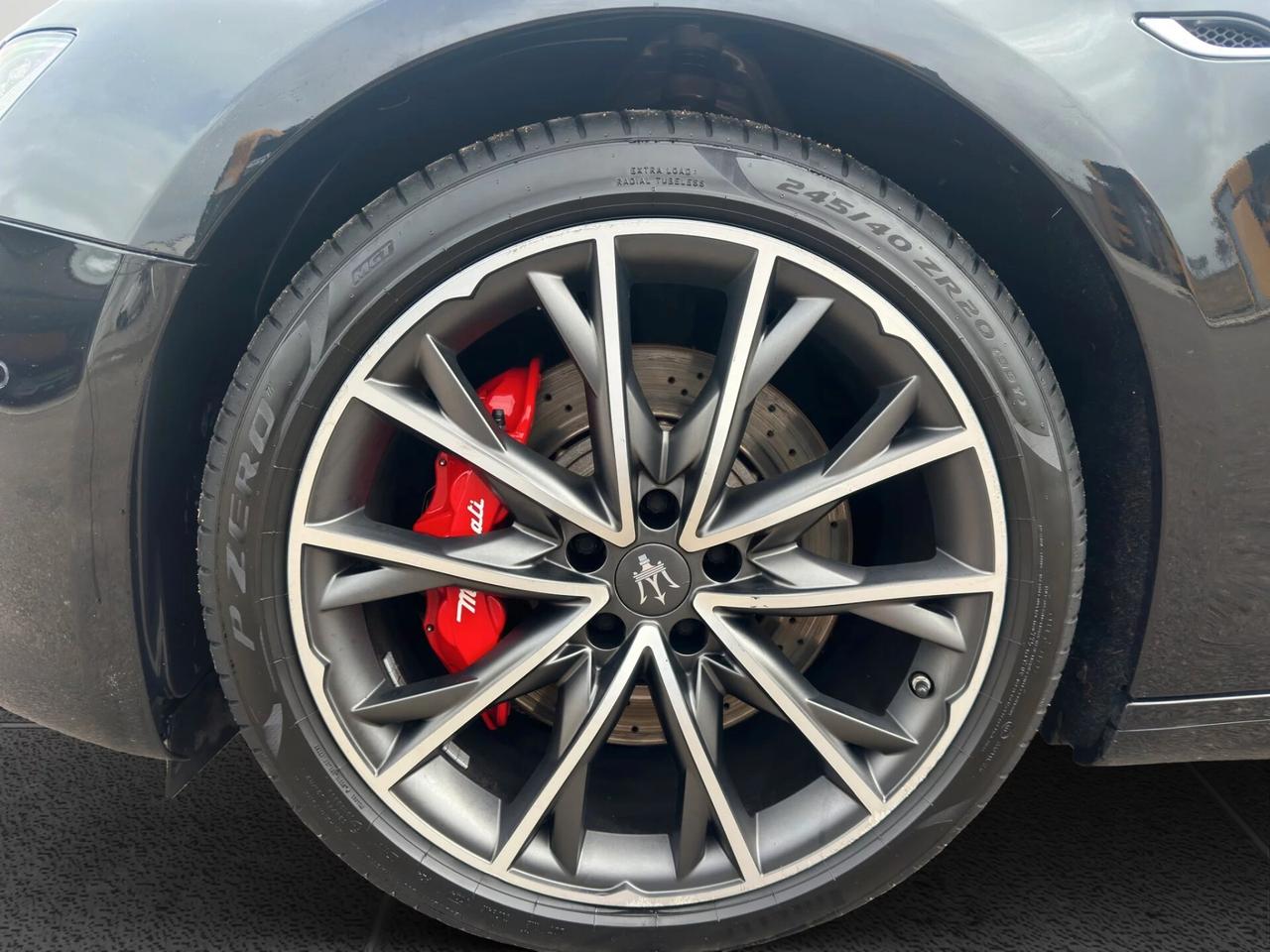 Maserati Ghibli V6 430 CV Gransport