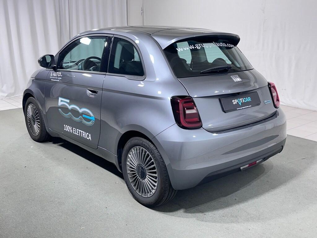 Fiat 500 e Icon +