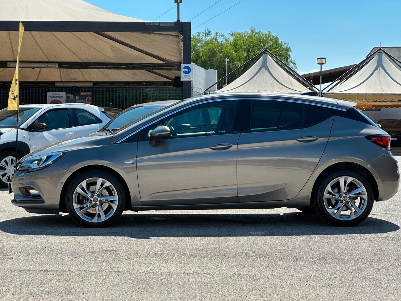 OPEL Astra 1.6 CDTi 110CV Start&Stop 5 porte Innovation