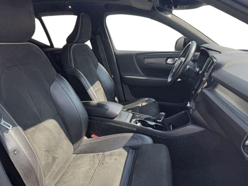 Volvo XC40 D3 150 CV Automatica NAVI TETTO LED R-design