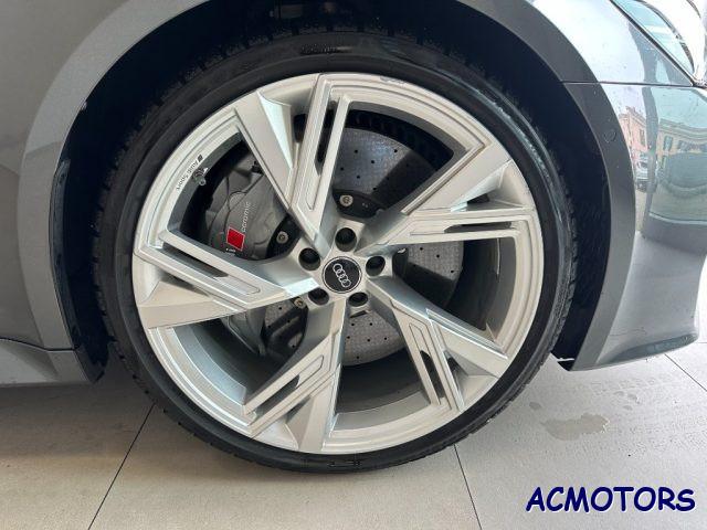 AUDI RS6 Avant 4.0 TFSI V8 quattro tiptronic