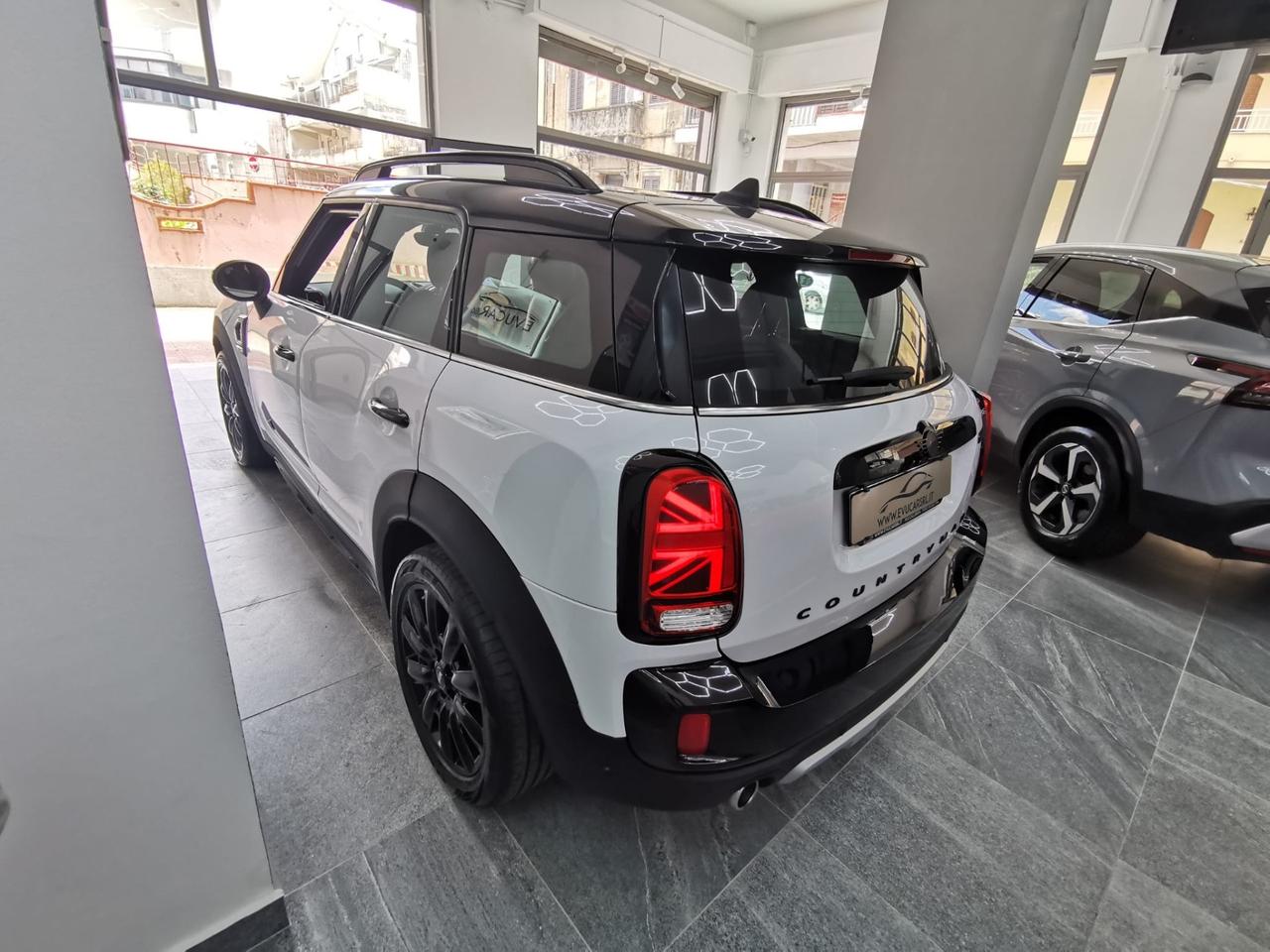 MINI 2.0 Cooper SD Countryman ALL4 Automatica