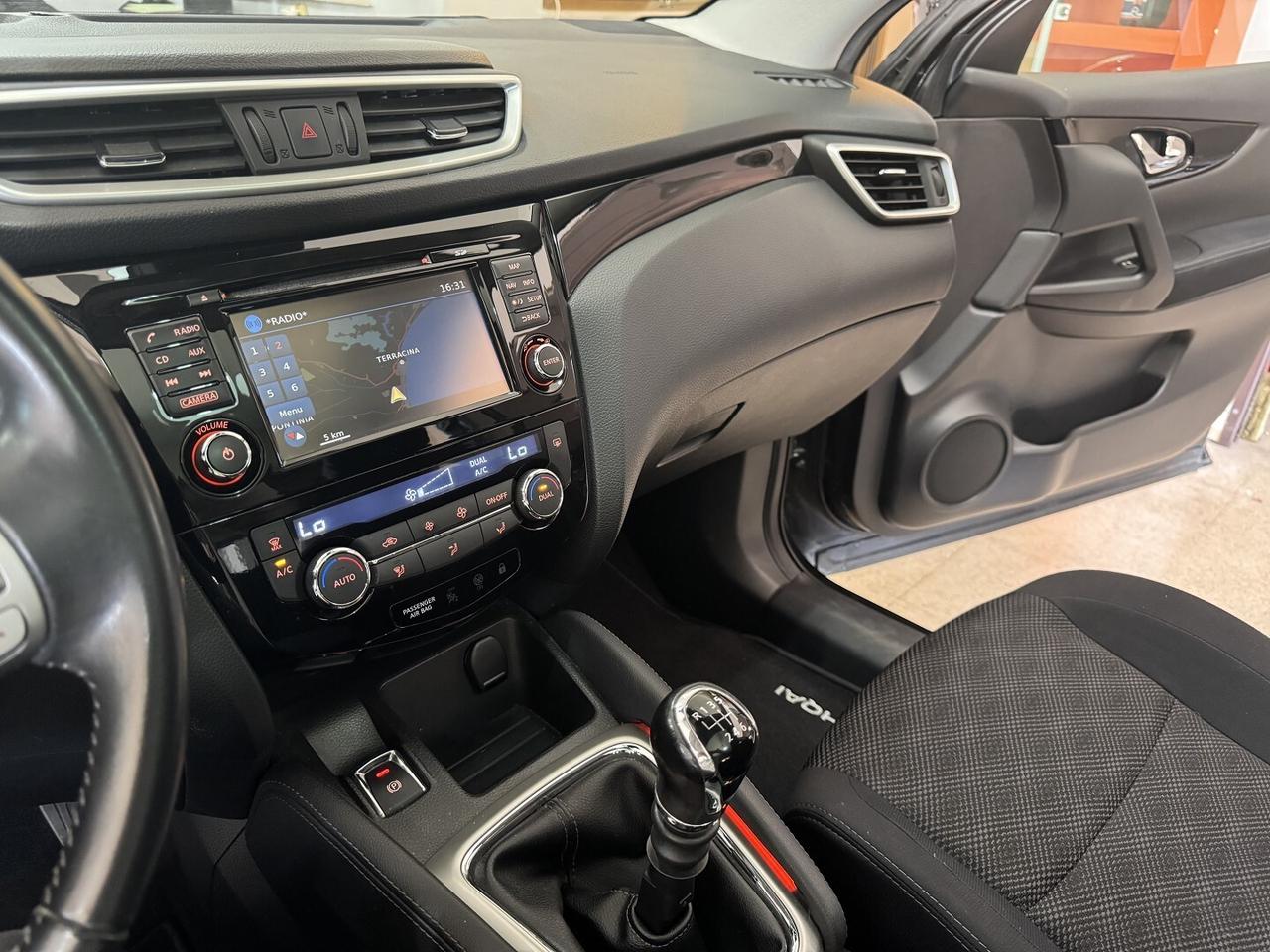 Nissan QASHAI 1.6 DCi N-Tech Tetto-Navigatore