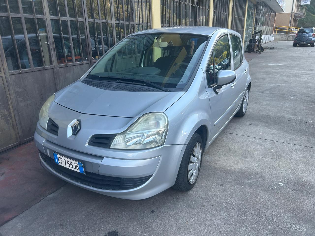 Renault Modus 1.2 16V GPL Dynamique