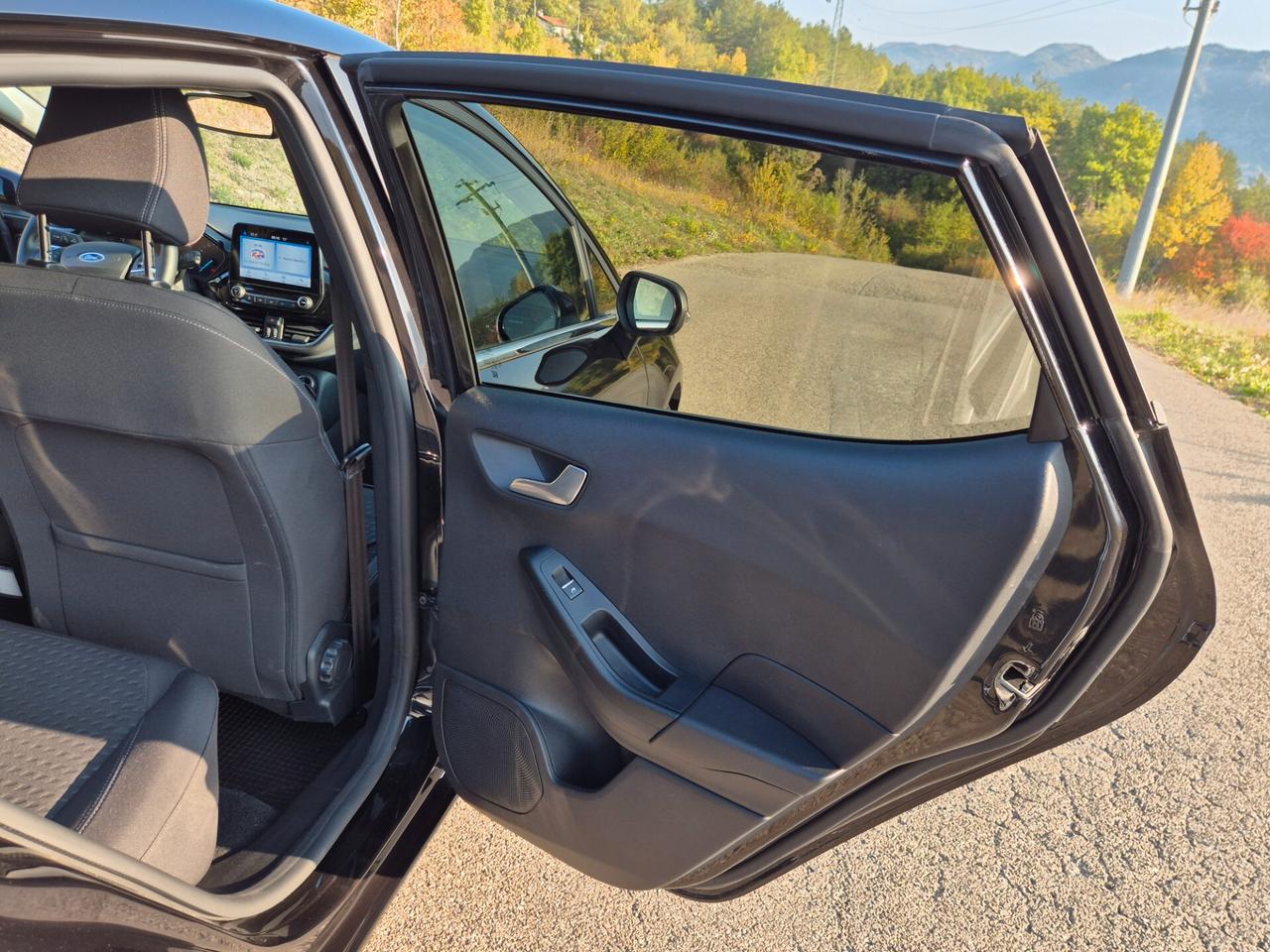 Ford Fiesta 1.1 75 CV GPL 5 porte Titanium