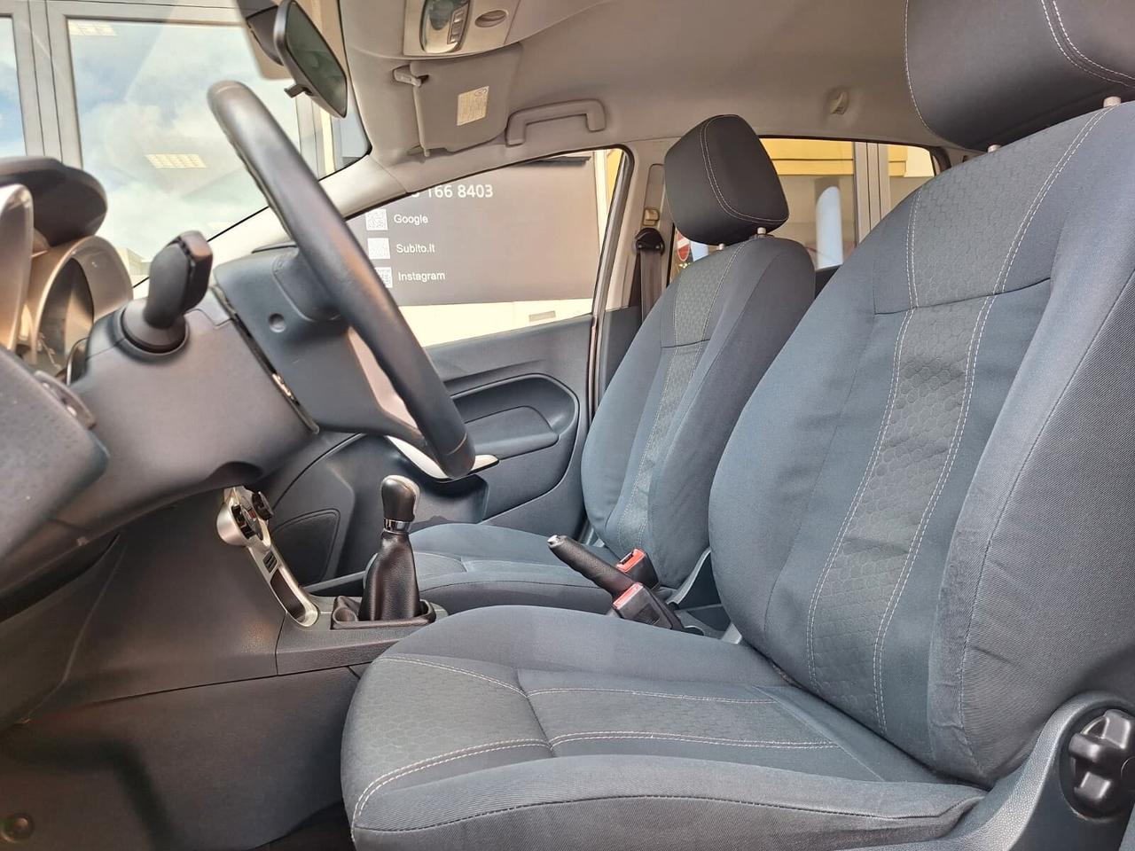 Ford Fiesta 1.4 TDCi 70CV 5 porte Titanium