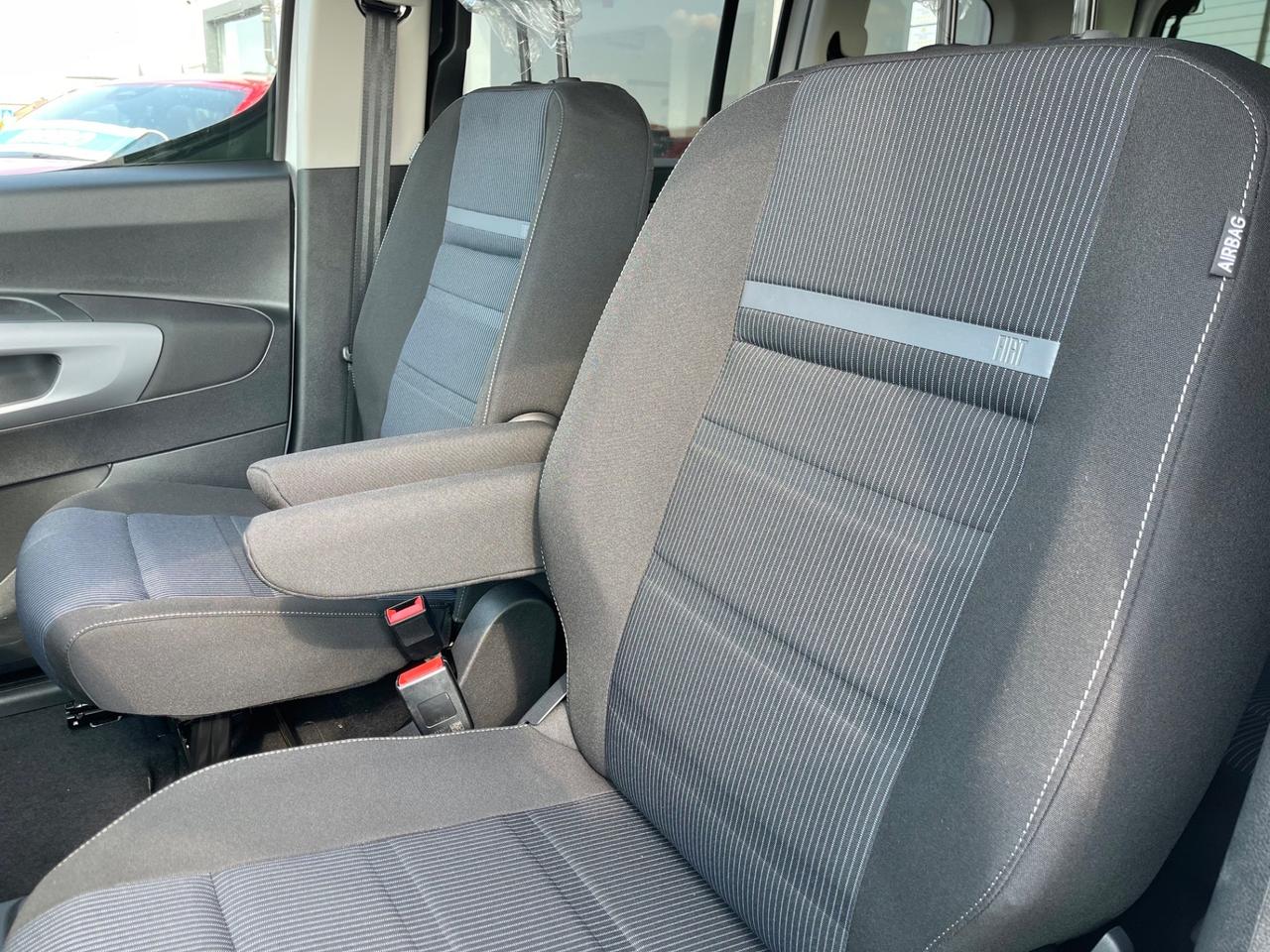 Fiat Doblò 1.5 BlueHdi 100CV Crew Cab 5 Posti Nuovo Km ZERO