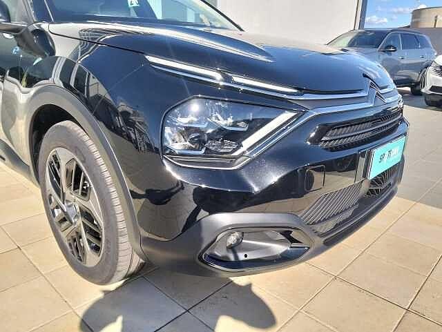 Citroen ë-C4 motore elettrico 136 CV Plus