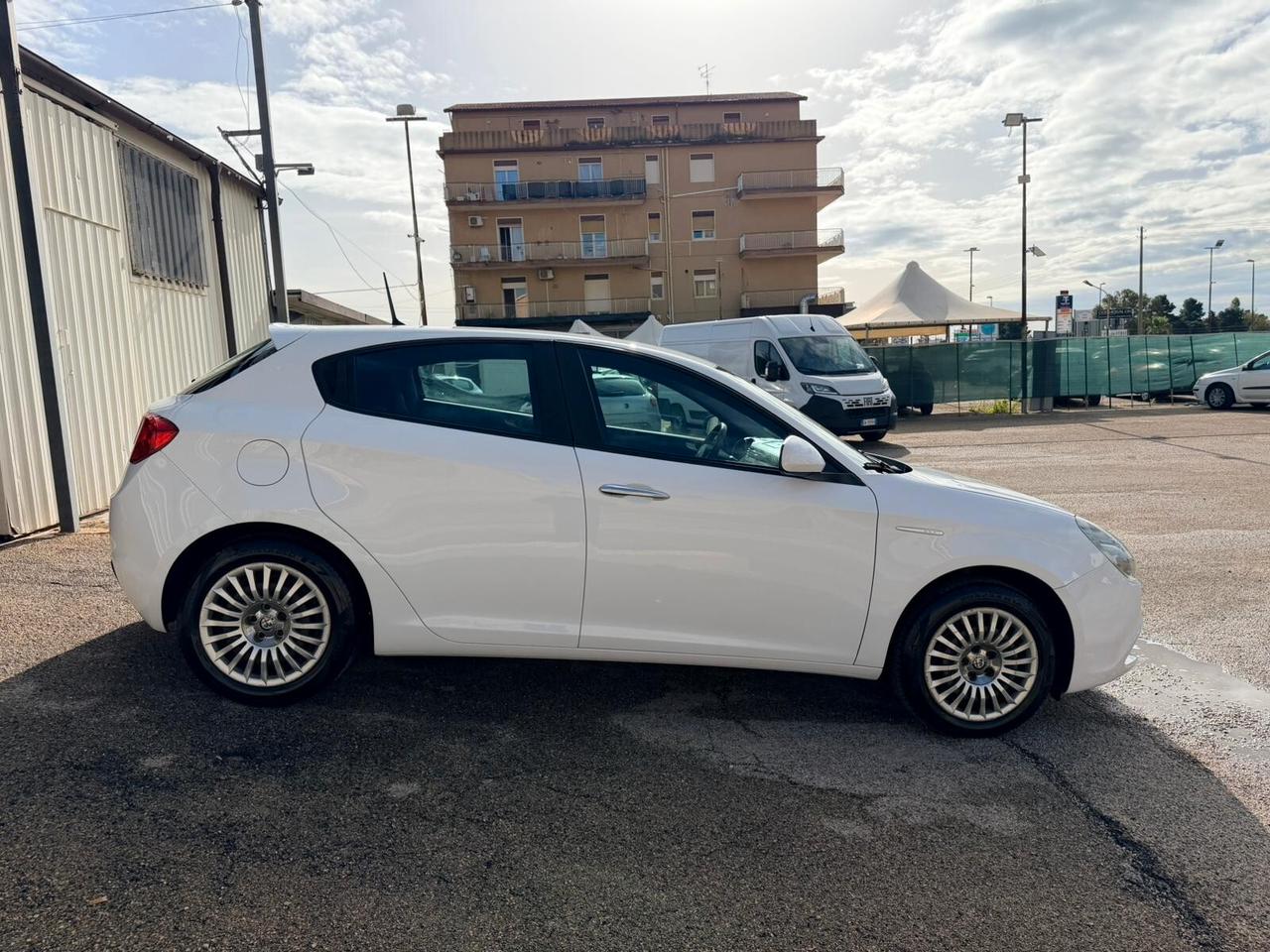 Alfa Romeo Giulietta 1.6 JTDm 120 CV