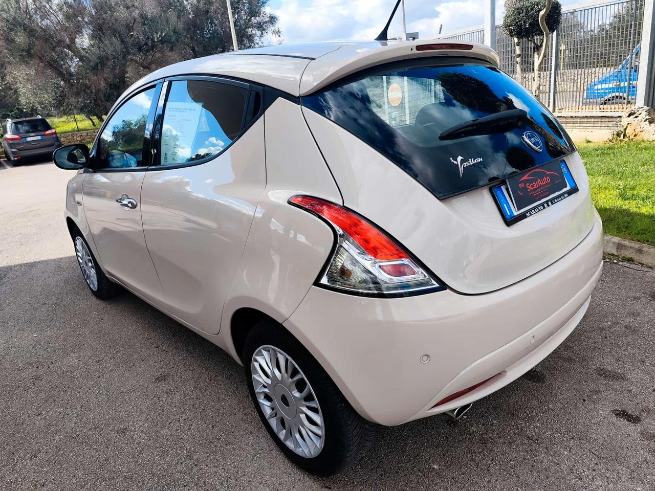 Lancia Ypsilon 1.3 MJT 16V 95 CV 5 porte S&S Gold