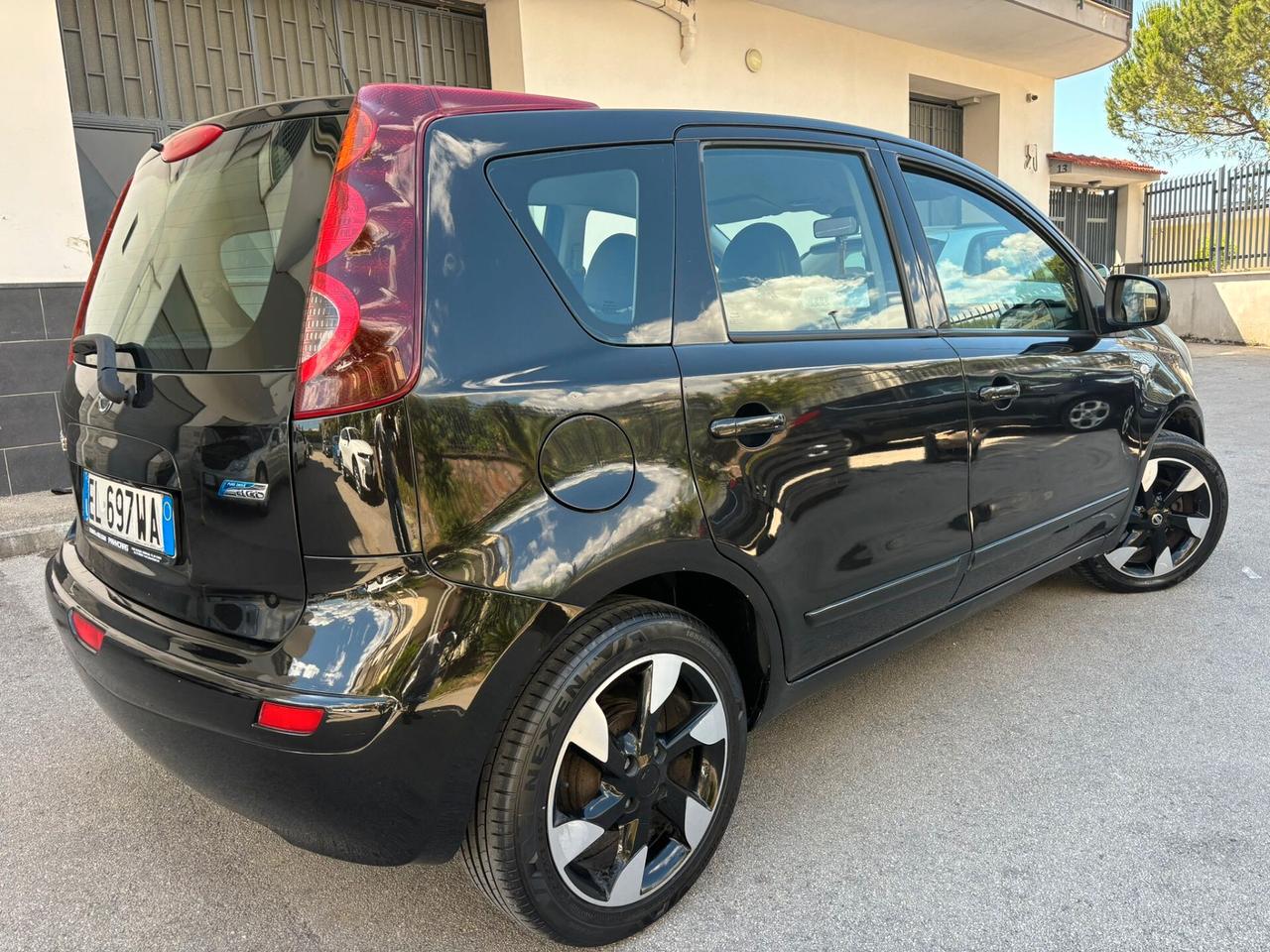 Nissan Note 1.5 dCi 90CV Tekna