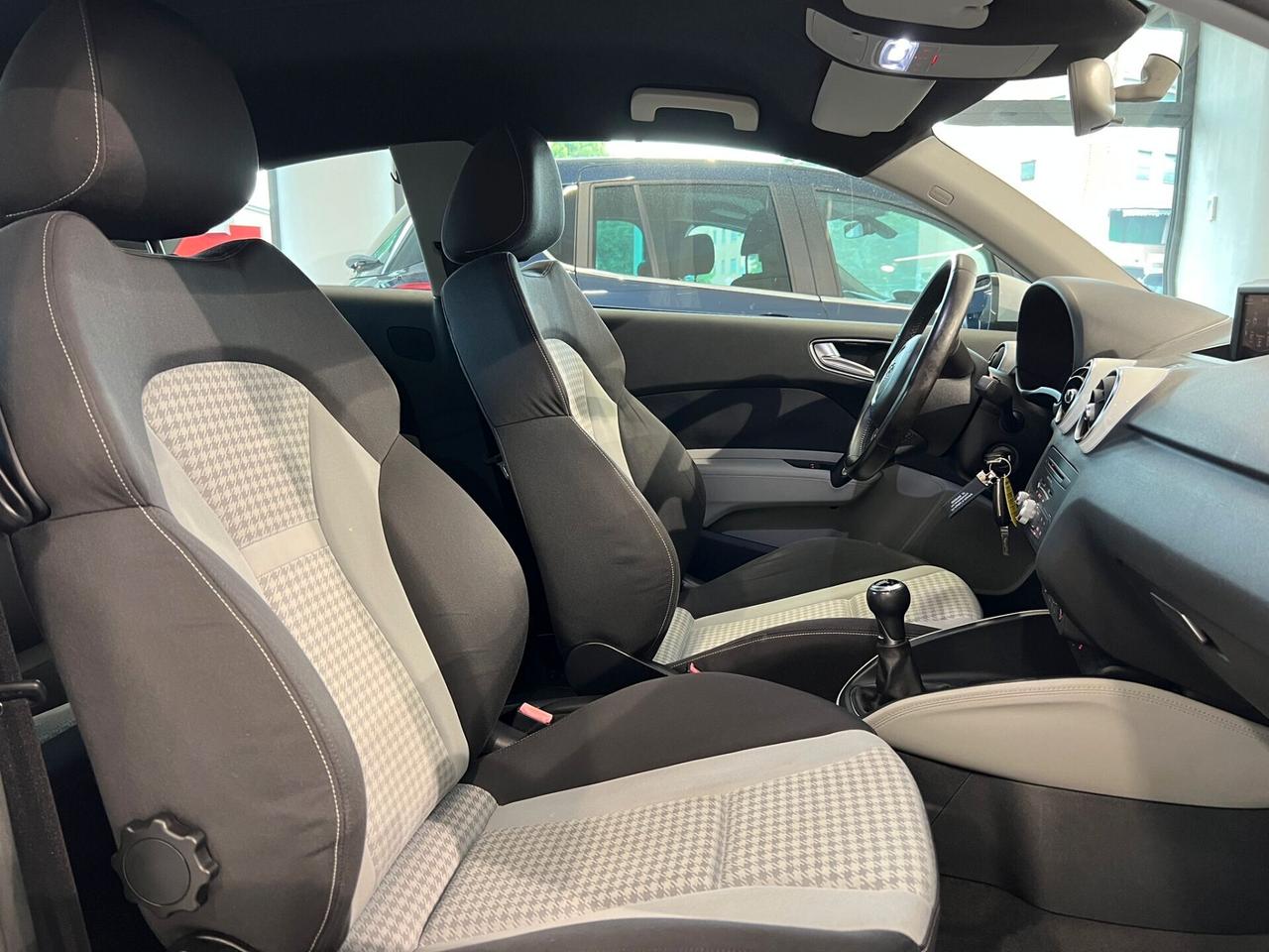 Audi A1 1.6 TDI 105 CV Attraction