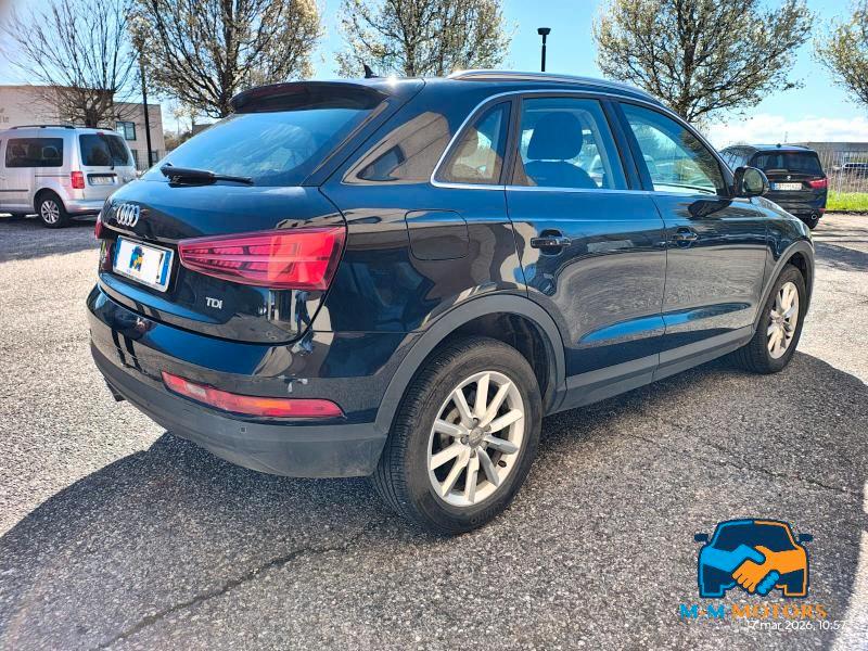 Audi Q3 2.0 tdi Business 120cv