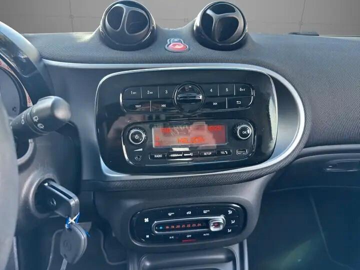 Smart ForTwo 70 1.0 Passion UNIPRO-PROMO-FINANZIAMENTO LS CAR