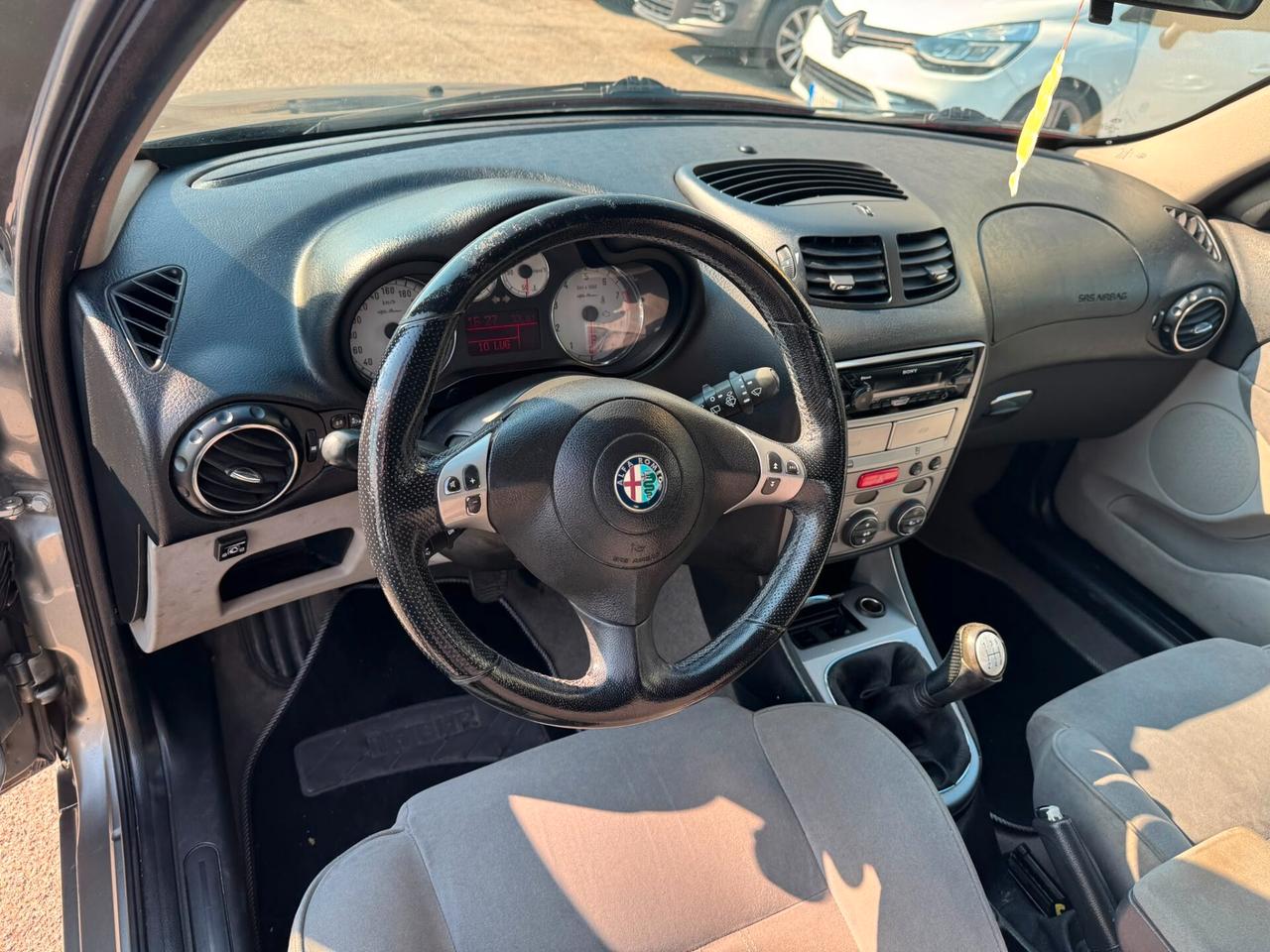 Alfa Romeo 147 1.6 16V TS (105) 5 porte Distinctive * gpl * -meccanica da rivedere- no garanzia - commercianti