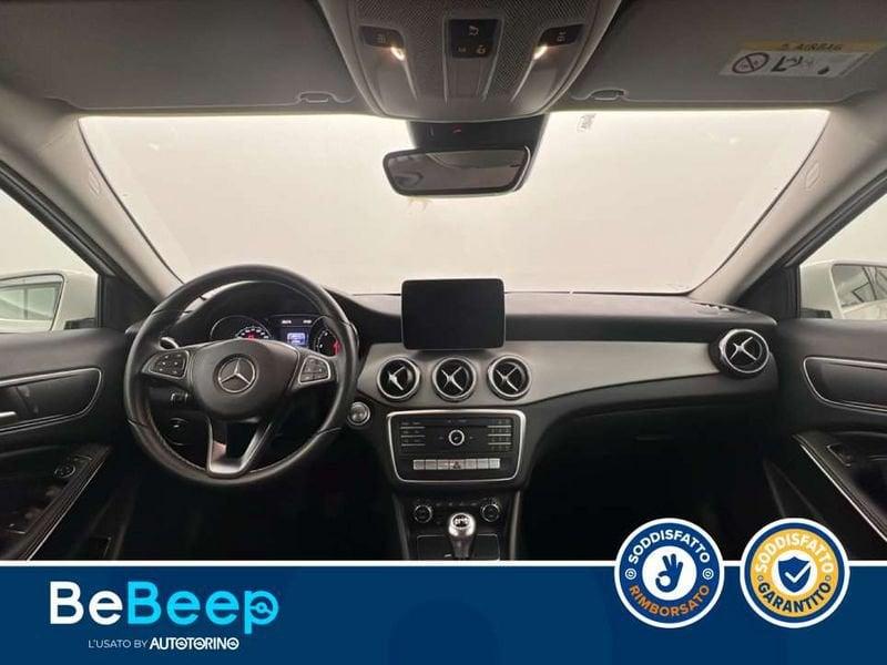 Mercedes-Benz GLA 180 D SPORT