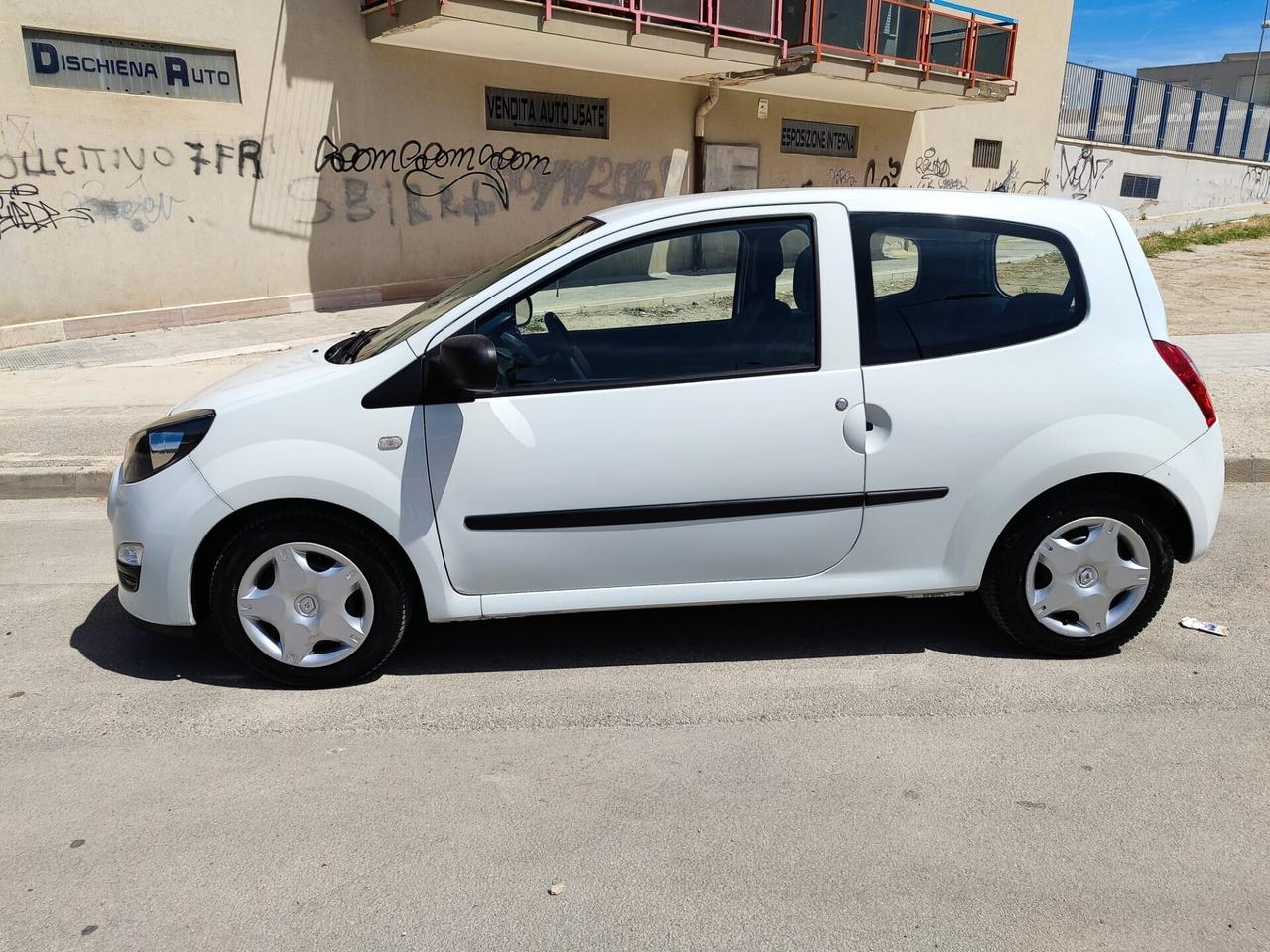 Renault Twingo 1.2 BENZINA 2013!!!