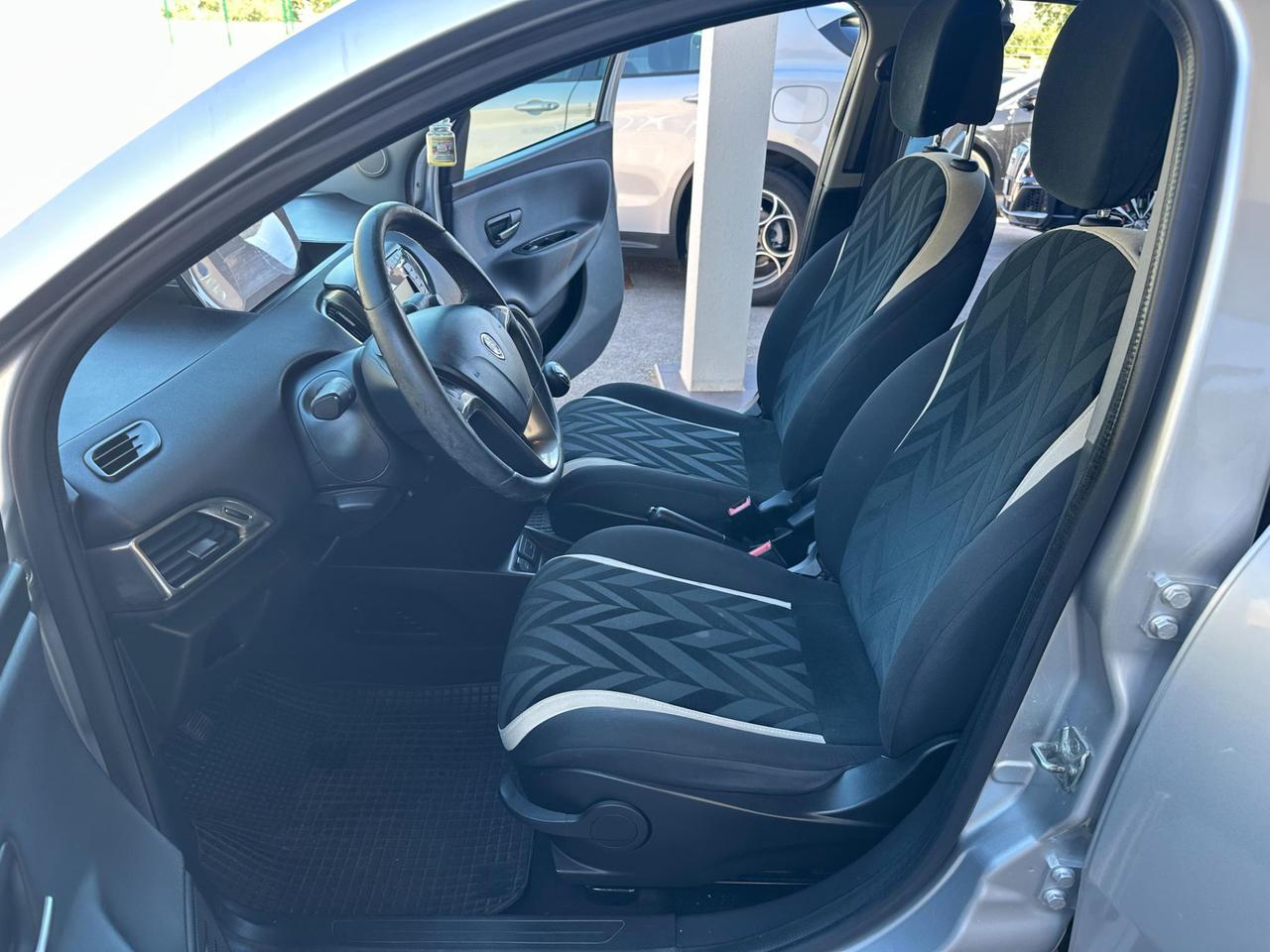 Lancia Ypsilon 5 Porte Ypsilon 1.3 mjt Gold s&s 95cv