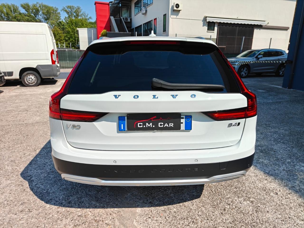Volvo V90 Cross Country B4 (d) AWD automatico Business