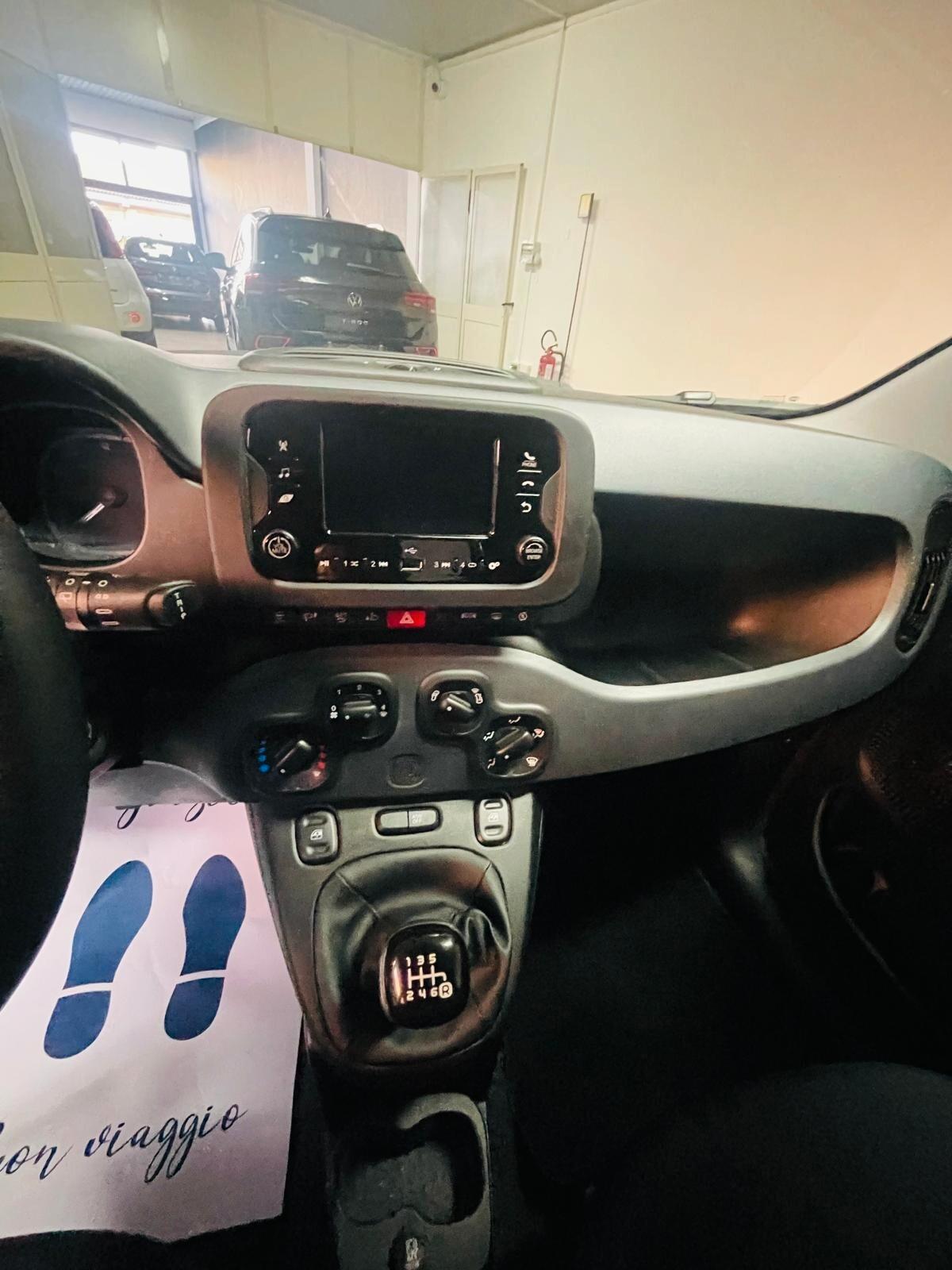 Fiat Panda 1.0 FireFly S&S Hybrid AZIENDALE