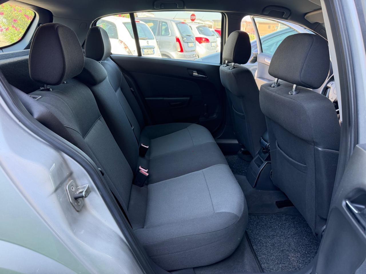 Opel Astra 1.9 CDTI 120CV Station Wagon Cosmo