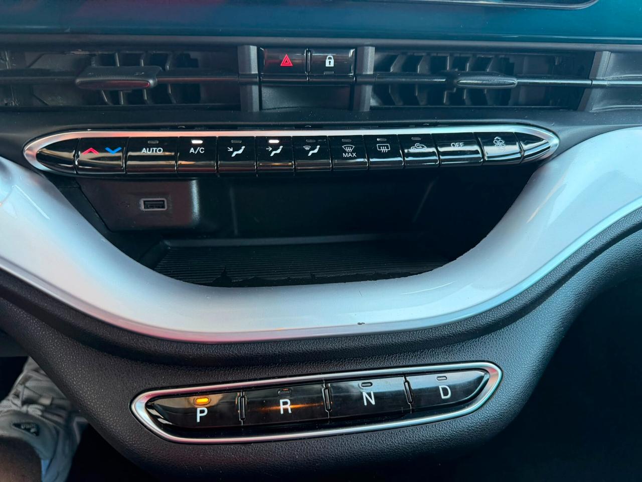 Fiat 500 500e Berlina 42 kWh La Prima